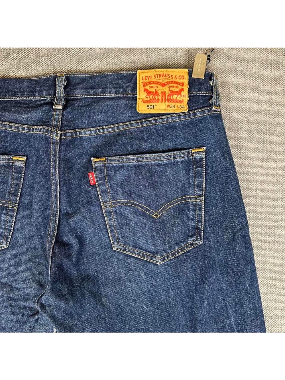 Levis 501 blue denim jeans casual